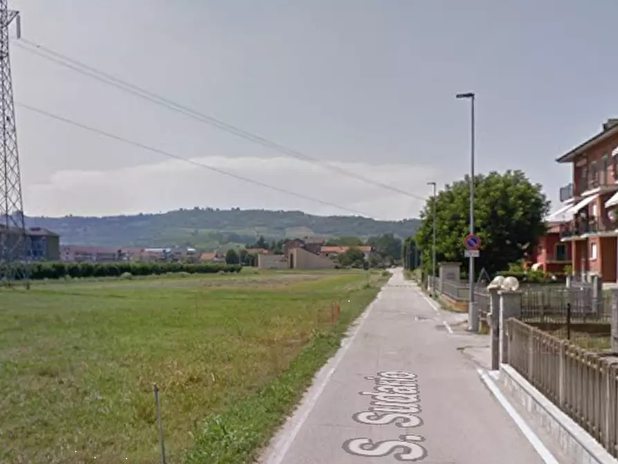 Immagine 8 di Terreno agricolo in vendita  in Località Baraccone a Castagnito