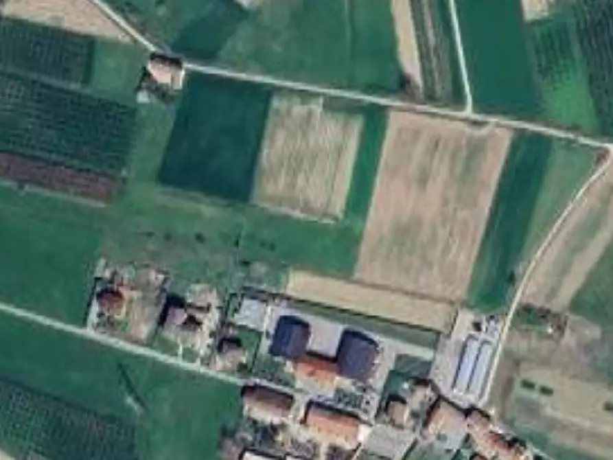 Immagine 10 di Terreno agricolo in vendita  in Località Baraccone a Castagnito