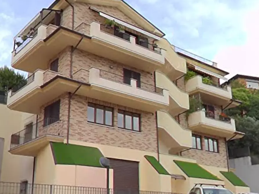 Immagine 6 di Garage in vendita  in Viale XXV Aprile a Fermo