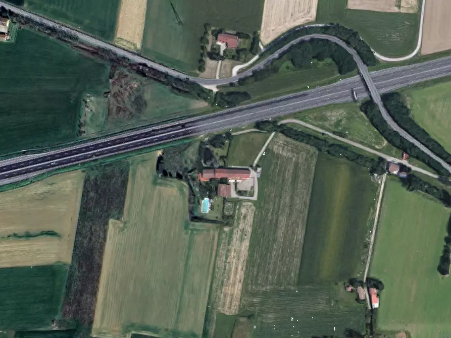 Immagine 15 di Porzione di casa in vendita  in Via Quargnento a Alessandria