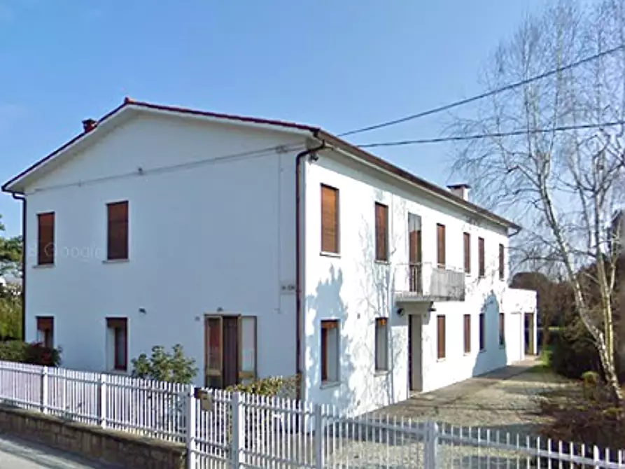 Immagine 1 di Porzione di casa in vendita  in Via Roma a Conselve