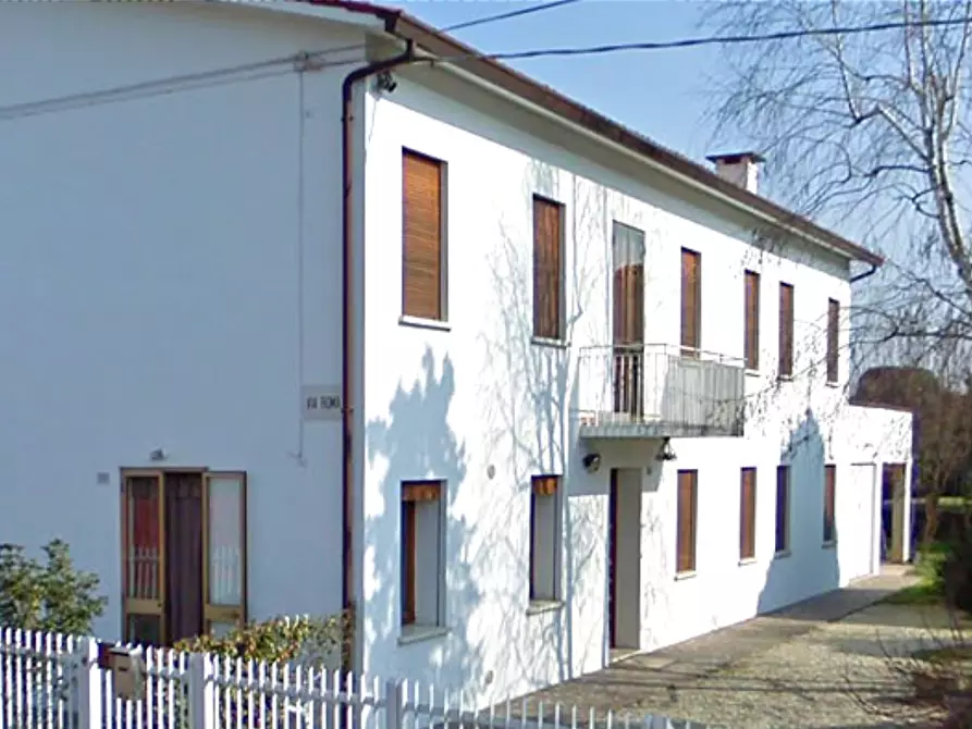 Immagine 2 di Porzione di casa in vendita  in Via Roma a Conselve