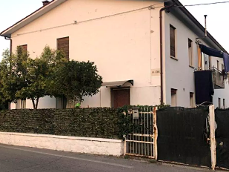 Immagine 3 di Porzione di casa in vendita  in Via Roma a Conselve