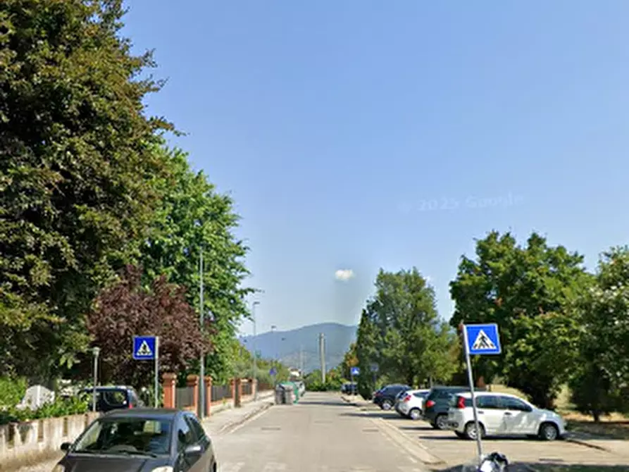 Immagine 6 di Posto auto in vendita  in Via della Catena a Pistoia