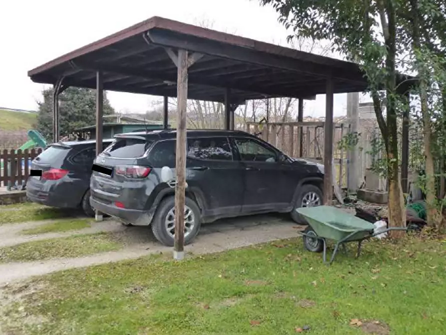 Immagine 5 di Casa indipendente in vendita  in Via menarè a Conegliano