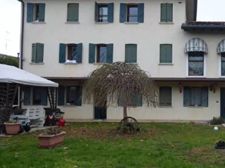 Immagine 8 di Casa indipendente in vendita  in Via menarè a Conegliano