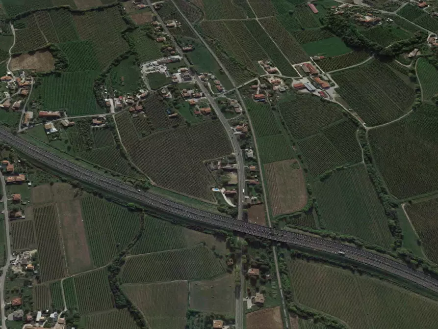 Immagine 15 di Casa indipendente in vendita  in Via menarè a Conegliano