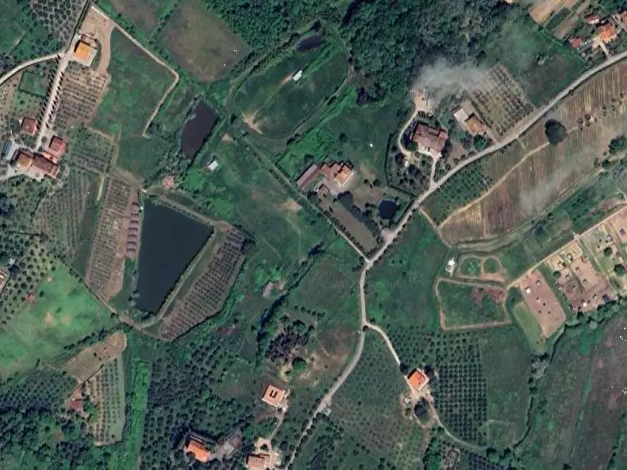 Immagine 1 di Magazzino in vendita  in Via Forrottoli a Quarrata