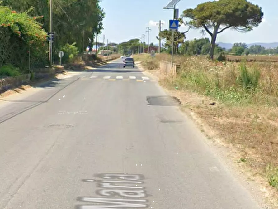 Immagine 21 di Villa in vendita  in Viale Maria  a Fiumicino