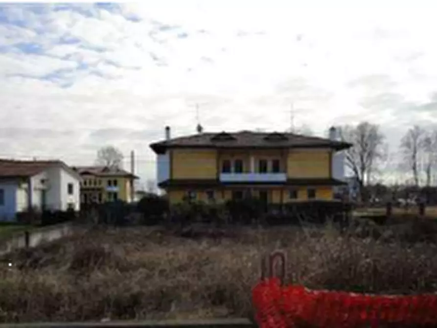 Immagine 6 di Casa bifamiliare in vendita  in Via Antonio Pacinotti a Pramaggiore