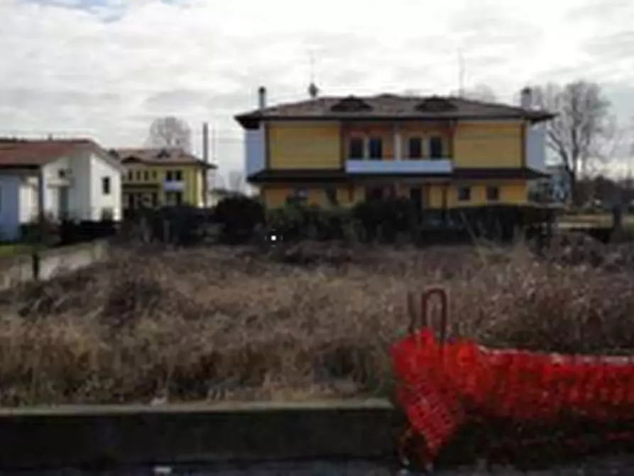 Immagine 7 di Casa bifamiliare in vendita  in Via Antonio Pacinotti a Pramaggiore