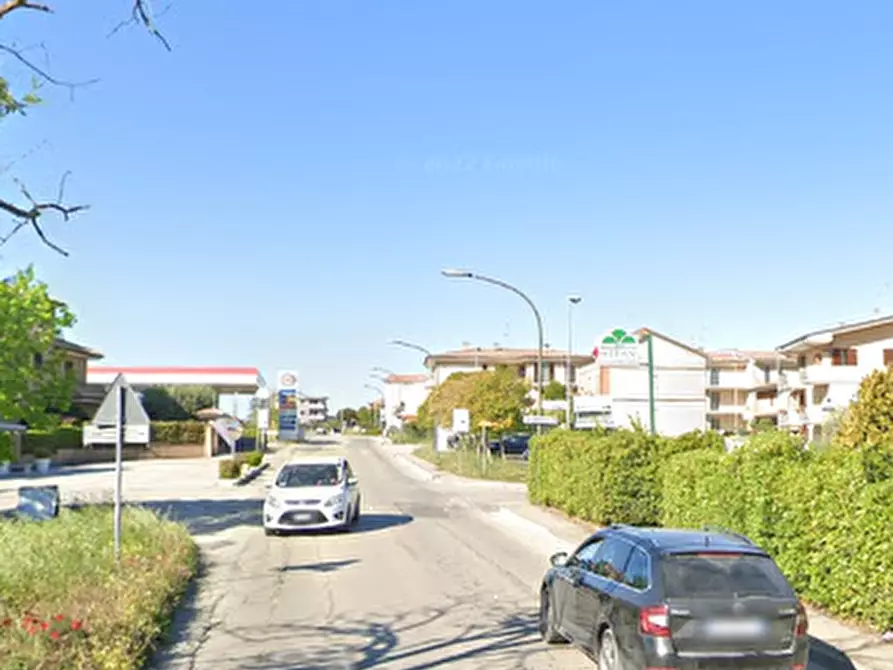 Immagine 3 di Terreno agricolo in vendita  in Via Garda a Porto Sant'elpidio