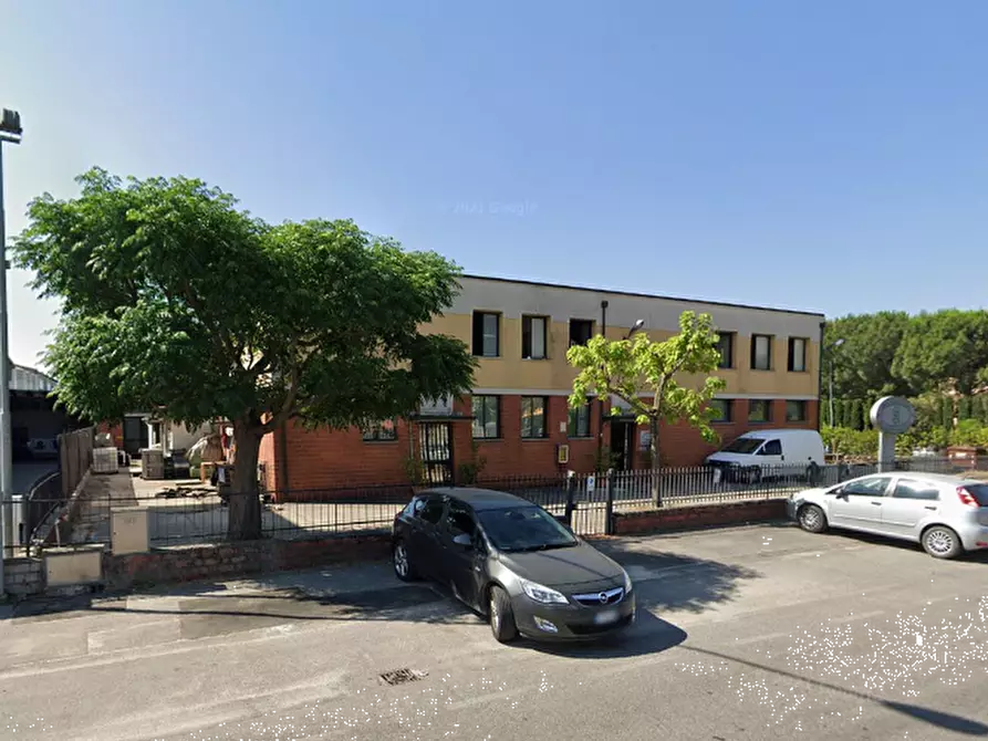 Immagine 4 di Laboratorio in vendita  in Via Catalani a Cerreto Guidi