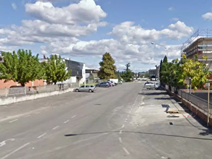 Immagine 7 di Laboratorio in vendita  in Via Catalani a Cerreto Guidi