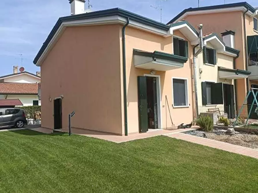 Immagine 3 di Appartamento in vendita  in Via Don Domenico Moretti a San Donà Di Piave