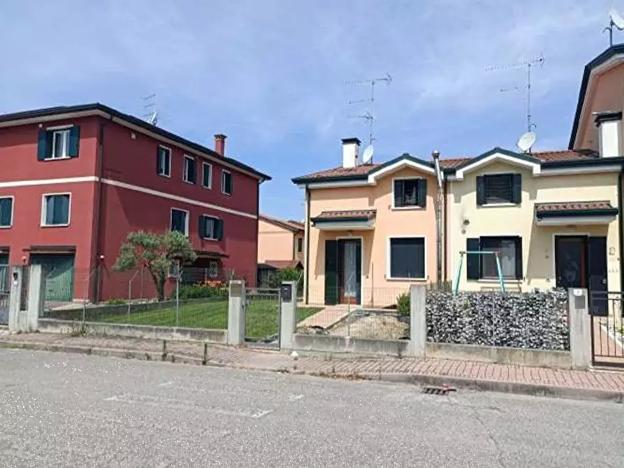 Immagine 2 di Appartamento in vendita  in Via Don Domenico Moretti a San Donà Di Piave