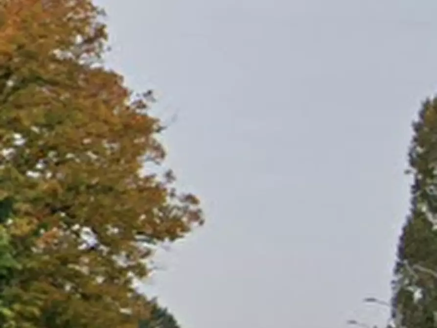 Immagine 10 di Garage in vendita  in Via Triestina a Venezia