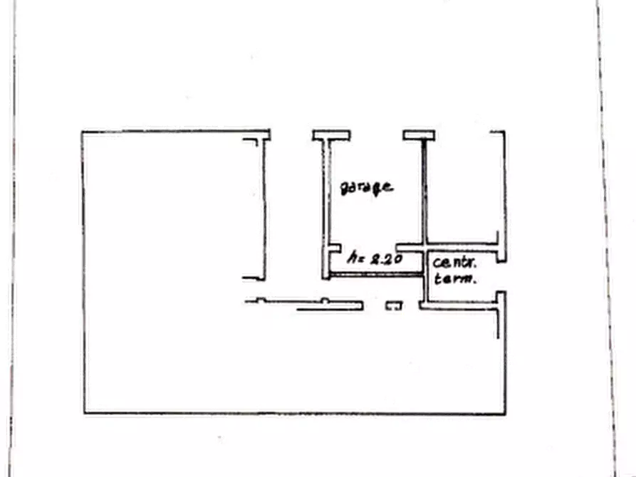 Immagine 15 di Garage in vendita  in Via Triestina a Venezia