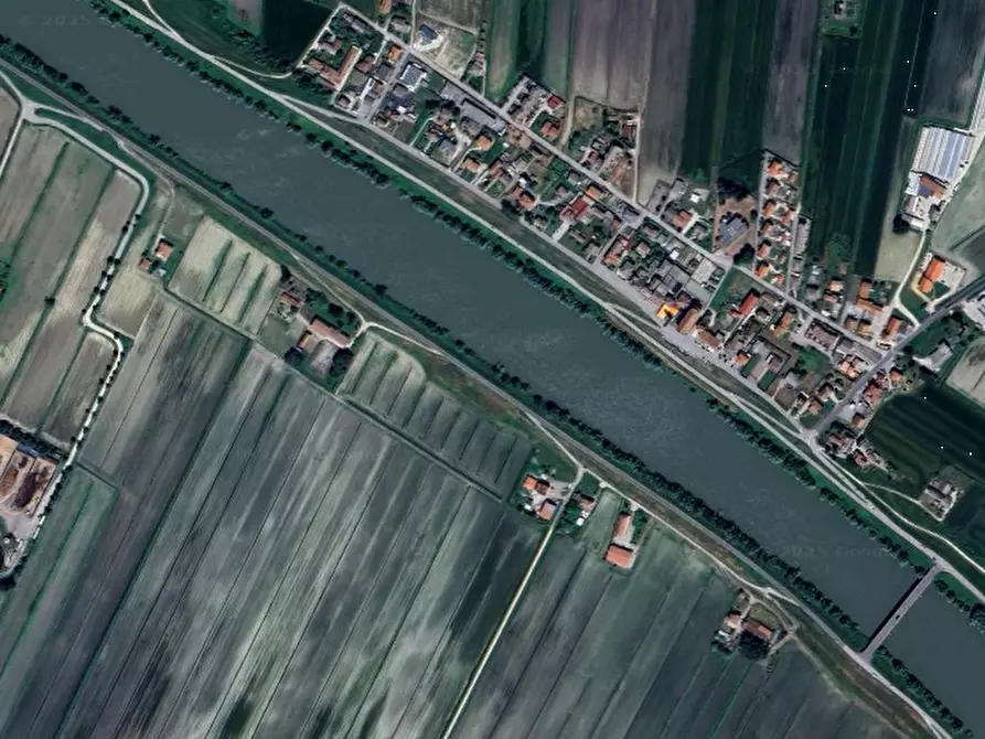 Immagine 24 di Villa in vendita  in Località Maresana a Cavarzere