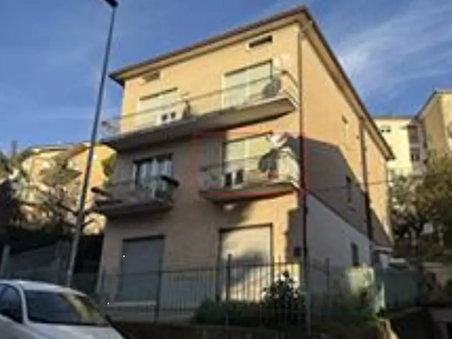 Immagine 3 di Appartamento in vendita  in Via Galileo Galilei a Fermo