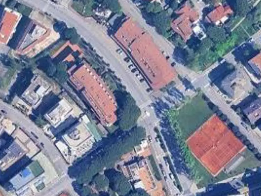 Immagine 10 di Magazzino in vendita  in Piazza Piave a Caorle