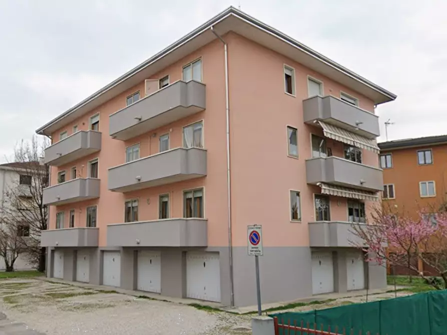 Immagine 12 di Appartamento in vendita  in Via Bragni a Cadoneghe