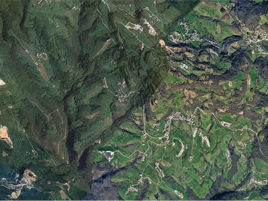 Immagine 21 di Casa indipendente in vendita  in Via Spiazzo a Sant'anna D'alfaedo