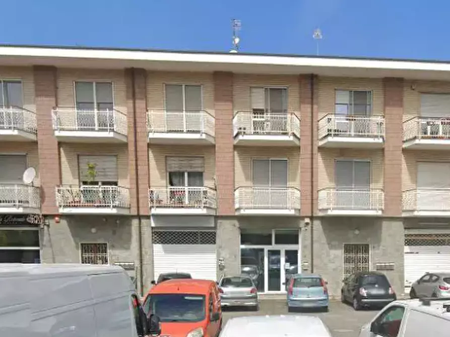 Immagine 4 di Appartamento in vendita  in Via Senatore Giovanni Agnelli a Robassomero