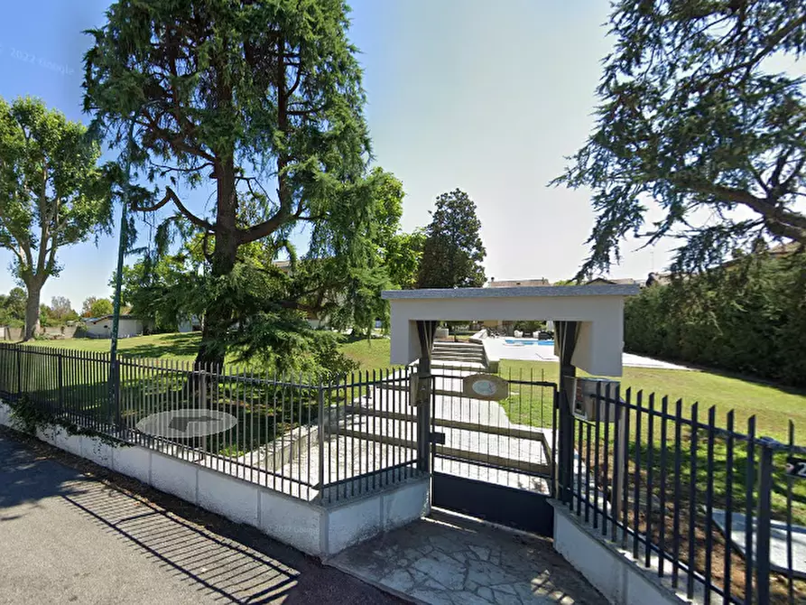 Immagine 15 di Villa in vendita  in Via N. Sauro  a Corbetta