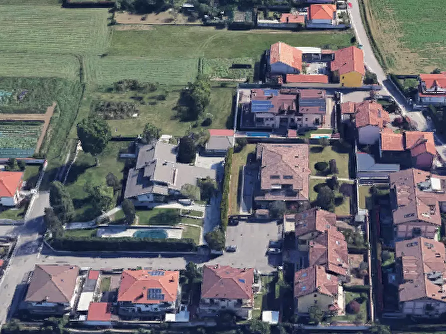 Immagine 24 di Villa in vendita  in Via N. Sauro  a Corbetta