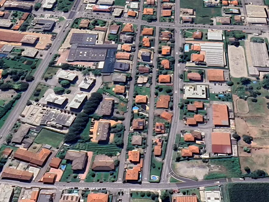 Immagine 12 di Appartamento in vendita  in Via Poloni a Martinengo