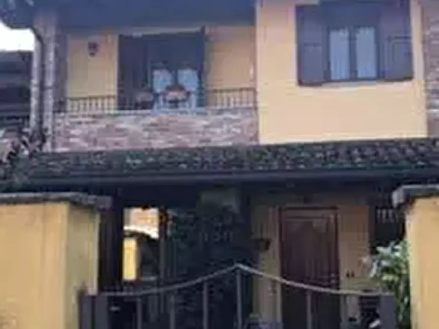 Immagine 11 di Villetta a schiera in vendita  in Via Fellini  a Certosa Di Pavia