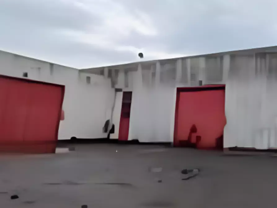 Immagine 4 di Capannone industriale in vendita  in Via Dell'Industria  a Giussano