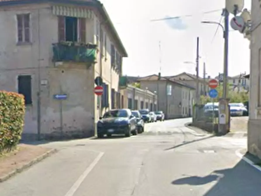 Immagine 12 di Appartamento in vendita  in Via Varese a Jerago Con Orago
