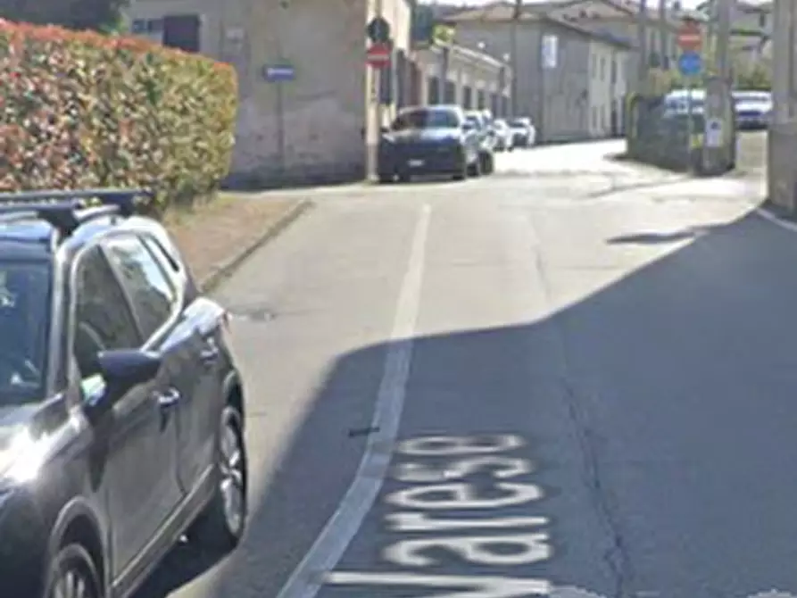 Immagine 13 di Appartamento in vendita  in Via Varese a Jerago Con Orago