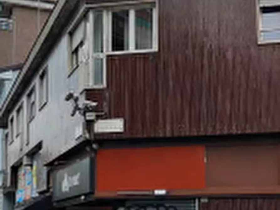 Immagine 1 di Garage in vendita  in Via Padova a Milano