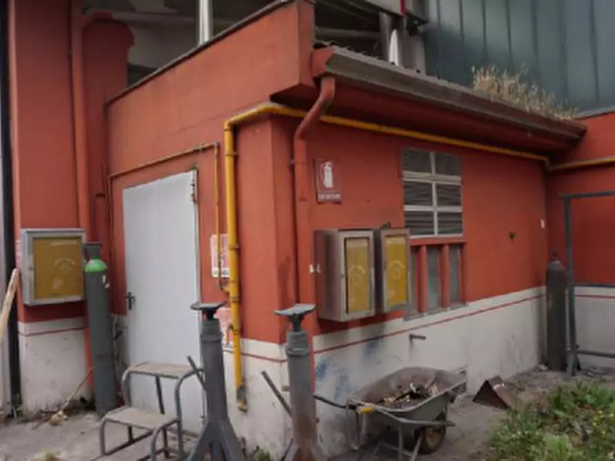 Immagine 5 di Capannone industriale in vendita  in Via Tessagli Primi a Commessaggio