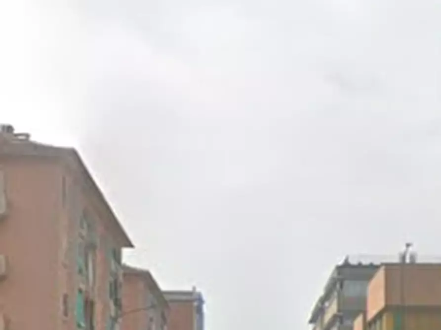 Immagine 8 di Negozio in vendita  in Via Isonzo a Torino