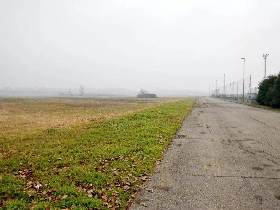 Immagine 1 di Terreno agricolo in vendita  in Via L. Fontana a Malalbergo