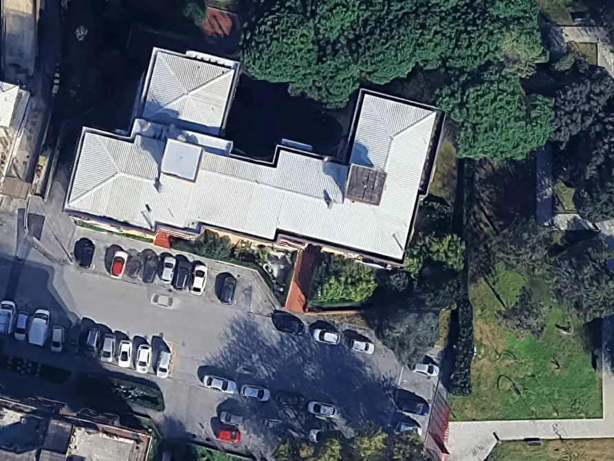 Immagine 13 di Appartamento in vendita  in Via Vivaldi  a Prato