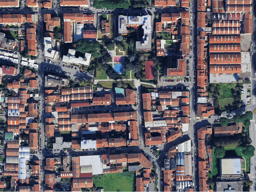 Immagine 14 di Appartamento in vendita  in Via Vivaldi  a Prato