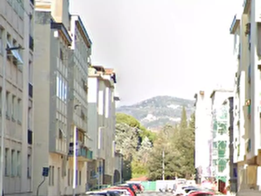 Immagine 17 di Appartamento in vendita  in Via Adelaide Ristori  a Firenze