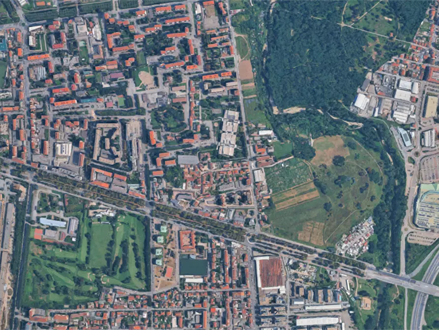 Immagine 9 di Garage in vendita  in Strada Comunale di Mirafiori a Torino