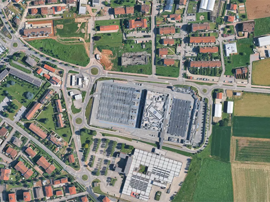 Immagine 11 di Negozio in vendita  in Via Conte Rossi di Montelera a Chieri