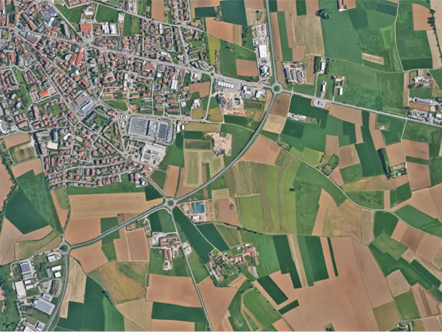 Immagine 12 di Negozio in vendita  in Via Conte Rossi di Montelera a Chieri