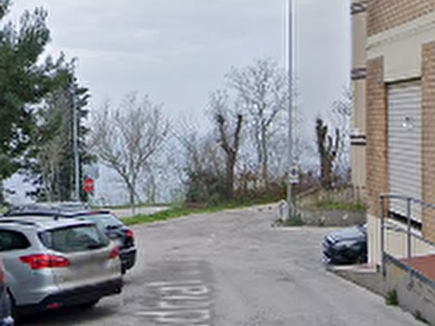Immagine 5 di Appartamento in vendita  in Via Marco Polo a Monte Urano