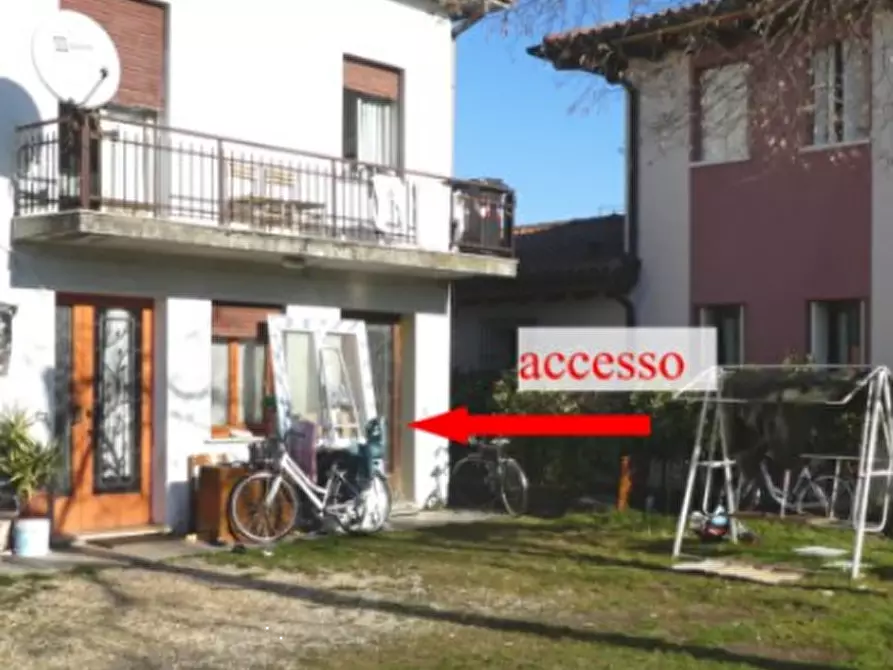 Immagine 12 di Appartamento in vendita  in via Capovilla  a Pieve Di Soligo