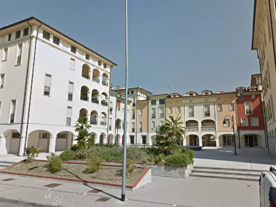 Immagine 11 di Ufficio in vendita  in Via Bartolomeo Stefani a Mantova