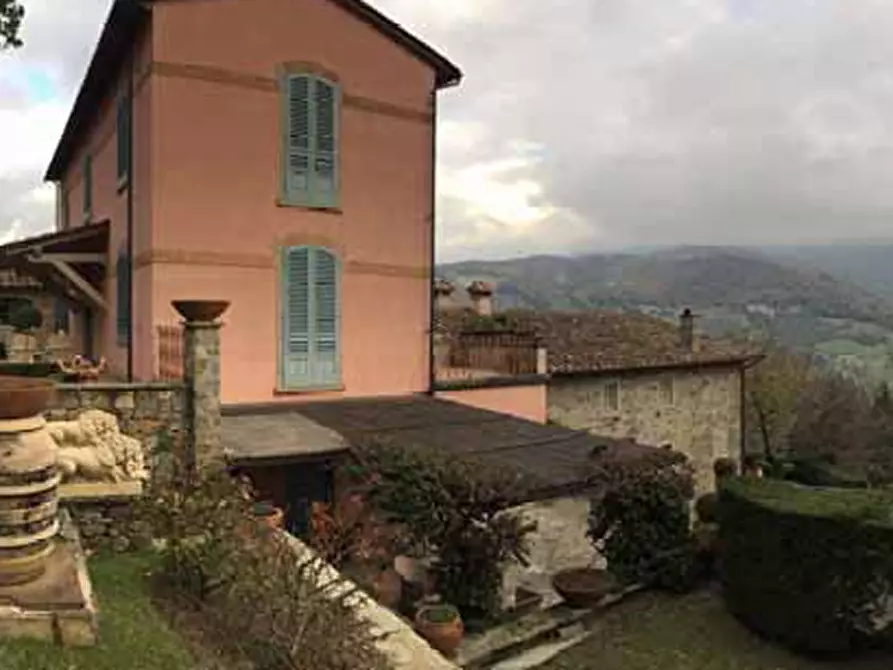 Immagine 4 di Casa indipendente in vendita  in Via Michelangelo Buonarotti a Vaiano