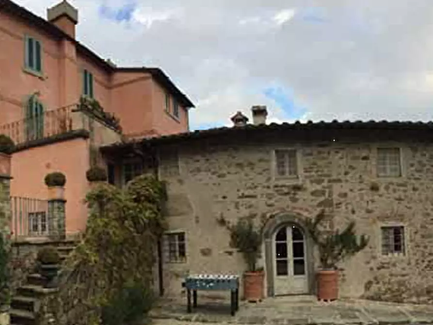 Immagine 5 di Casa indipendente in vendita  in Via Michelangelo Buonarotti a Vaiano